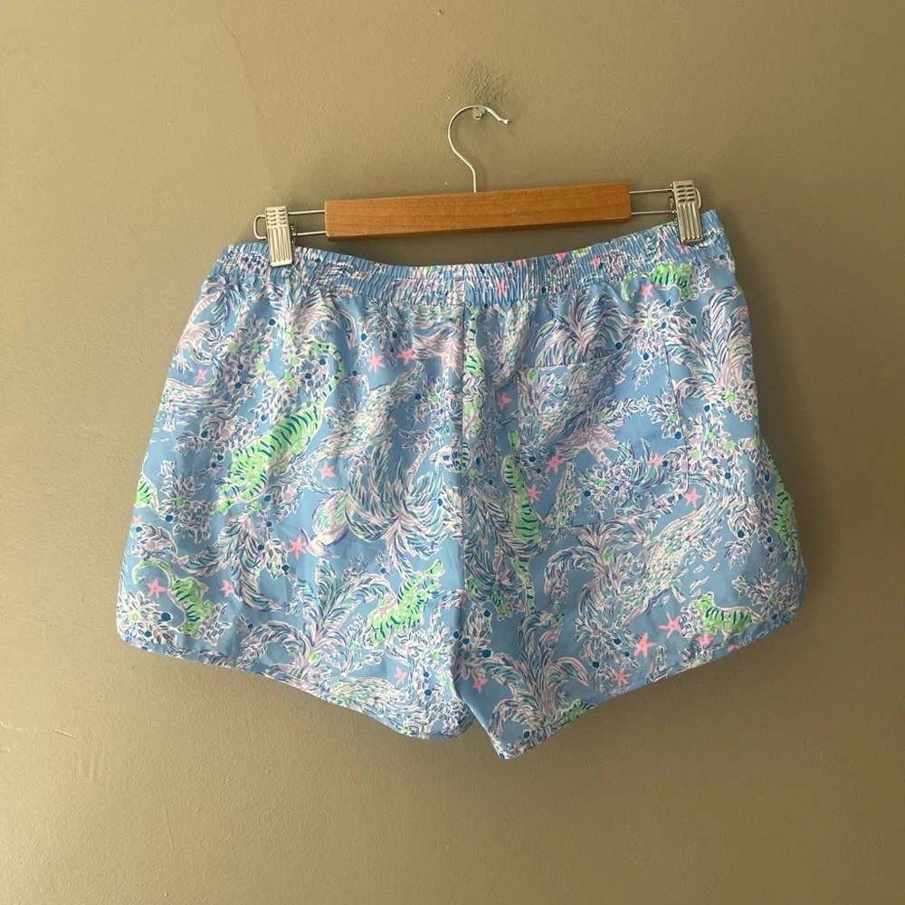 Lilly Pulitzer Luxletic Runner Shorts - Picture 2 of 6